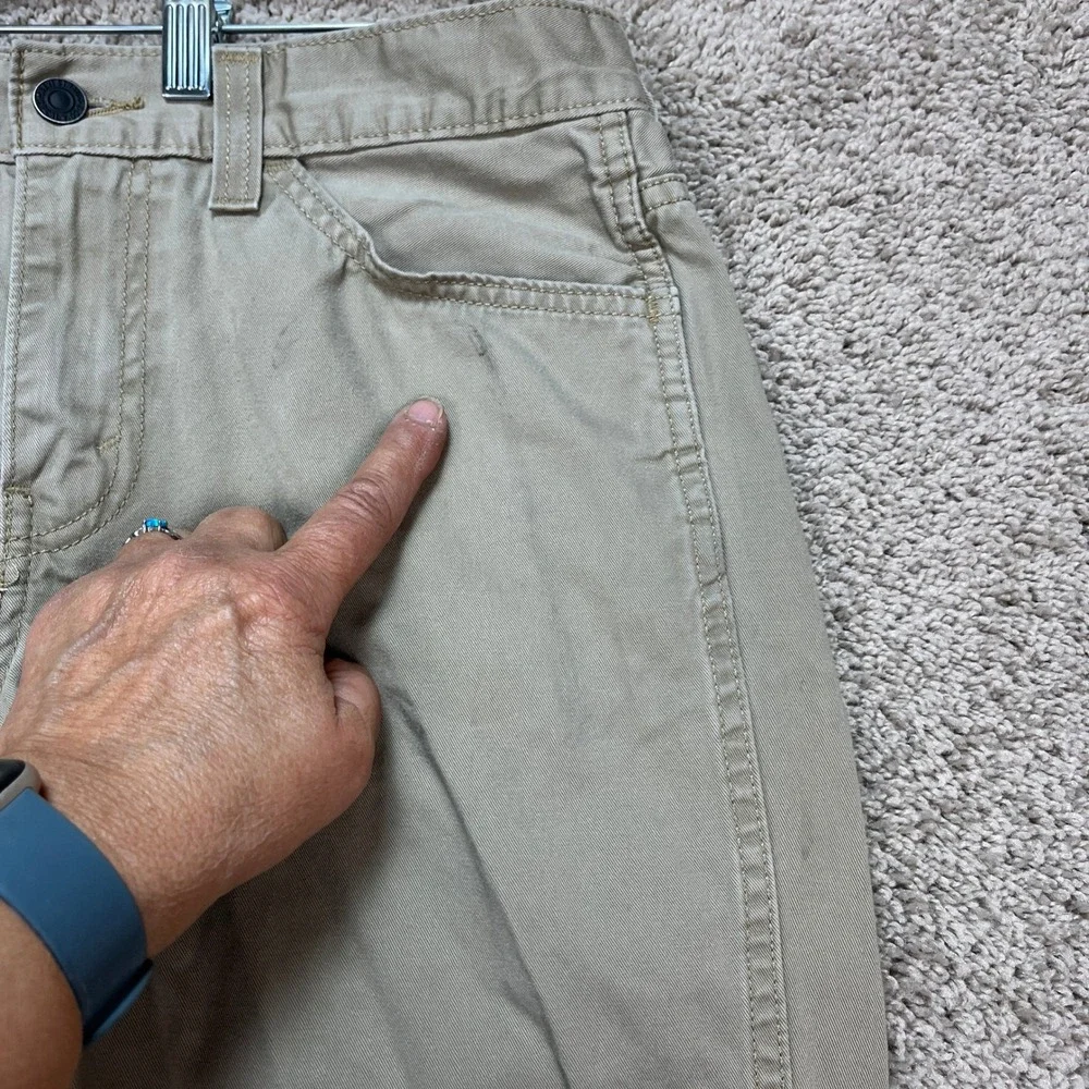 Levis 511 Pants Mens 30x32 Khaki Tan Flat Front 5 Pocket Slim Fit Twill Chino